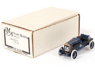 Lot 36 - M.A. SCALE MODELS (USA) (1)