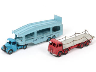 Lot 120 - DINKY TOYS (GB) (2)