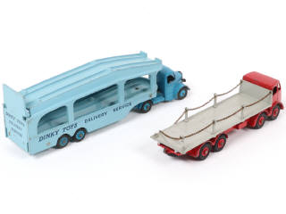 Lot 120 - DINKY TOYS (GB) (2)