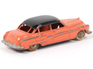 Lot 151 - DINKY TOYS (FRANCE) (1)