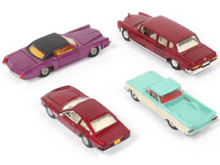 Lot 126 - DINKY TOYS (GB) (4)