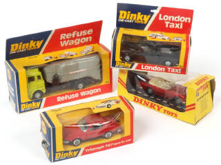 Lot 130 - DINKY TOYS (GB) (4)