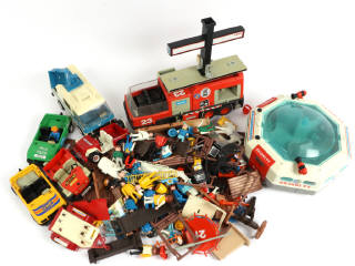 Lot 9 - PLAYMOBIL (ALLEMAGNE) (55)