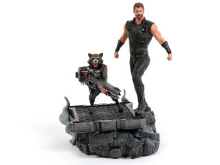 Lot 204 - DIAMOND SELECT TOYS (USA) (1)