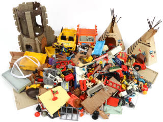 Lot 279 - PLAYMOBIL (ALLEMAGNE) (150)