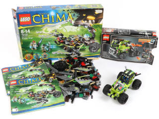 Lot 266 - LEGO (DANEMARK) (2)