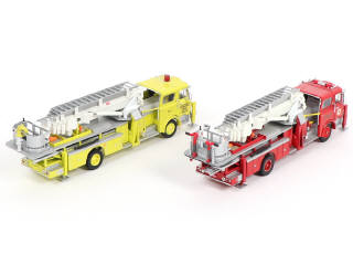 Lot 131 - GORGI TOYS (GB) (2)