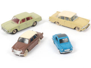 Lot 249 - DINKY TOYS (FRANCE) (4)