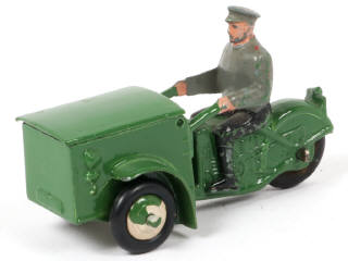 Lot 216 - DINKY TOYS (FRANCE) (1)