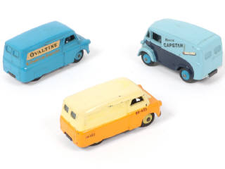 Lot 180 - DINKY TOYS (GB) (3)