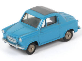 Lot 218 - DINKY TOYS (FRANCE) (1)