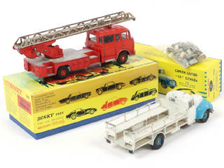 Lot 233 - DINKY TOYS (FRANCE) (2)