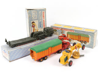 Lot 248 - DINKY TOYS (FRANCE) (3)