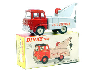 Lot 199 - DINKY TOYS GB (1)