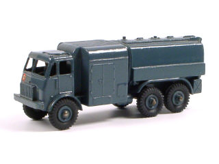 Lot 195 - DINKY TOYS GB (1)