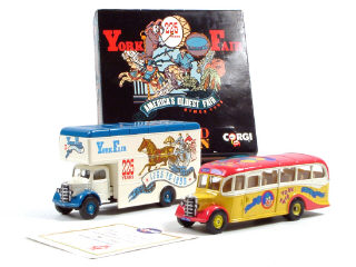 Lot 221 - CORGI TOYS (GB) (1)