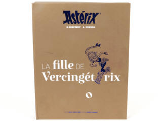 Lot 124 - EDITIONS ALBERT RENE (FRANCE) (1)