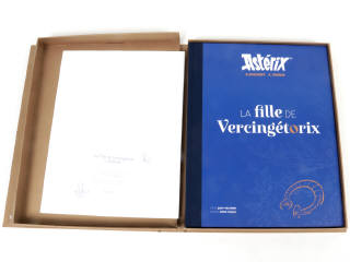 Lot 124 - EDITIONS ALBERT RENE (FRANCE) (1)
