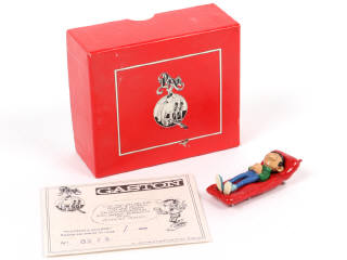 Lot 28 - PIXI (FRANCE) (1)