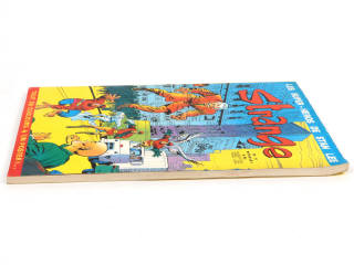 Lot 116 - EDITIONS LUG (FRANCE) (1)