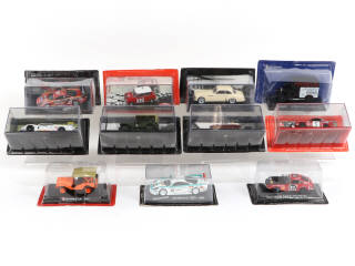 Lot 66 - DIVERS (11)