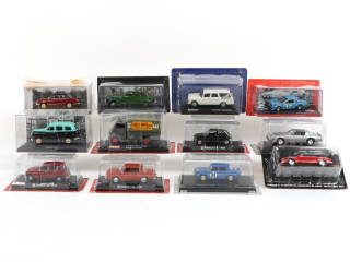 Lot 72 - DIVERS (12)