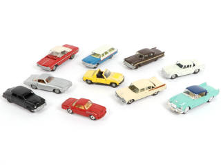 Lot 61 - DIVERS (10)