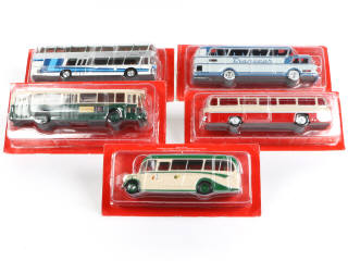 Lot 101 - HACHETTE EDITIONS (FRANCE) (5)