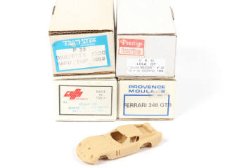 Lot 186 - DIVERS (4)