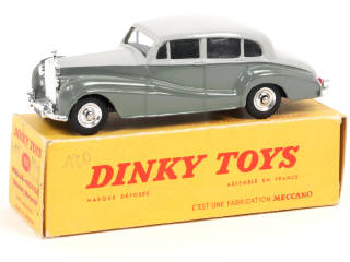 Lot 264 - DINKY TOYS (FRANCE) (1)