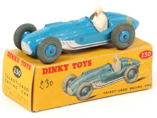 Lot 253 - DINKY TOYS (GB) (1)