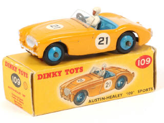 Lot 255 - DINKY TOYS (GB) (1)