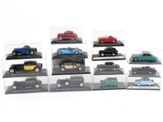 Lot 46 - DIVERS (14)