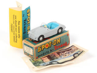 Lot 240 - SPOT-ON (GB) (1)