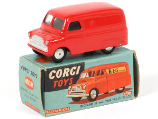 Lot 279 - CORGI TOYS (GB) (1)