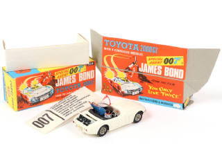 Lot 275 - CORGI TOYS (GB) (1)