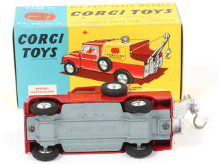 Lot 261 - CORGI TOYS (GB) (1)