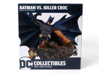 Lot 197 - DC COLLECTIBLES (CHINE) (1)