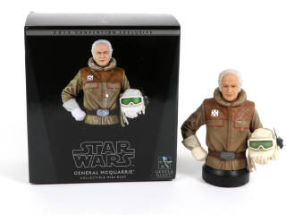 Lot 250 - GENTLE GIANT (CHINE) (1)