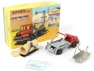 Lot 321 - DINKY TOYS (FRANCE) (1)