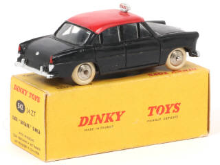Lot 296 - DINKY TOYS (FRANCE) (1)