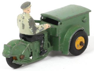 Lot 280 - DINKY TOYS (FRANCE) (1)