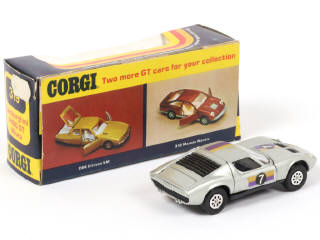 Lot 176 - CORGI TOYS (GB) (1)