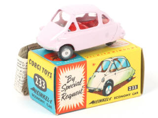 Lot 161 - CORGI TOYS (GB) (1)