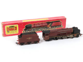 Lot 45 - HORNBY 'HO' (1)