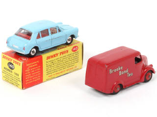Lot 305 - DINKY TOYS (GB) (2)