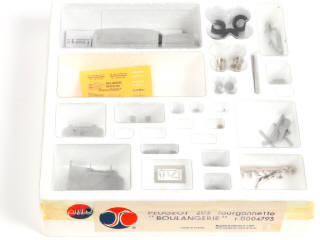 Lot 195 - A.M.R. - X (FRANCE) (1)