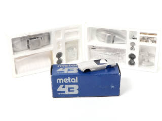 Lot 21 - MODELCARS (3)