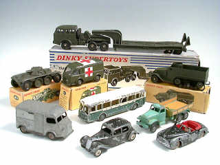 Lot 715 - DINKY TOYS & FRANCE JOUETS (9)