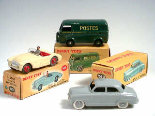 Lot 605 - DINKY TOYS (3)